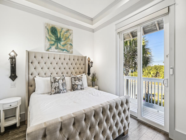 Gulf Front Seven Bedroom Vacation Home with Pool & SPA